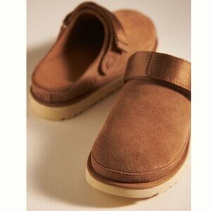 NWT UGG Australia Goldenstar Clogs Boots Chestnut Honey